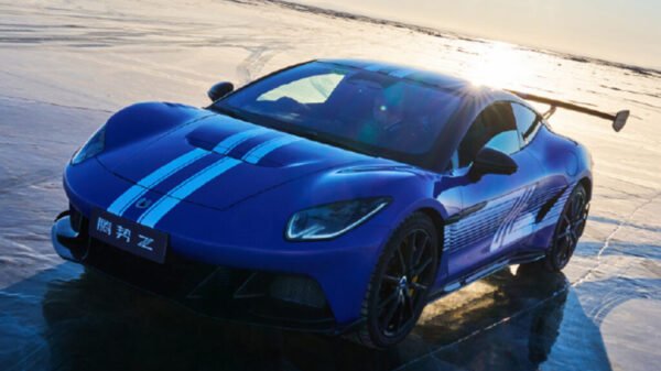 Denza Z Coupe: Porsche 911 rəqibinin fotoları sızdı - chinacar.az