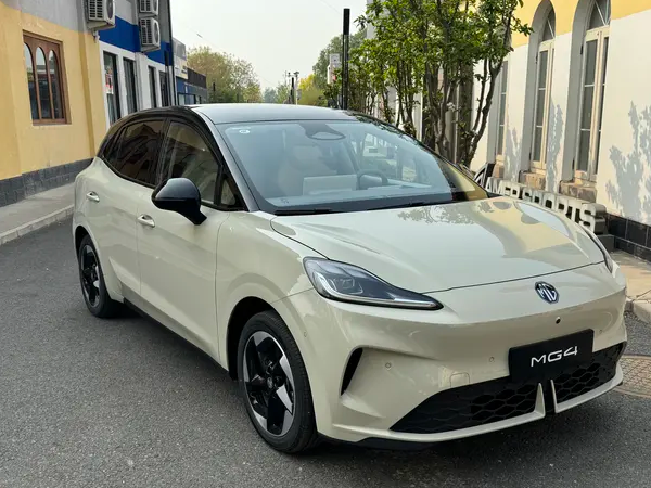 2026 MG4 Yeniləndi: Maye-Bərk Batareya ilə Gəlir - chinacar.az