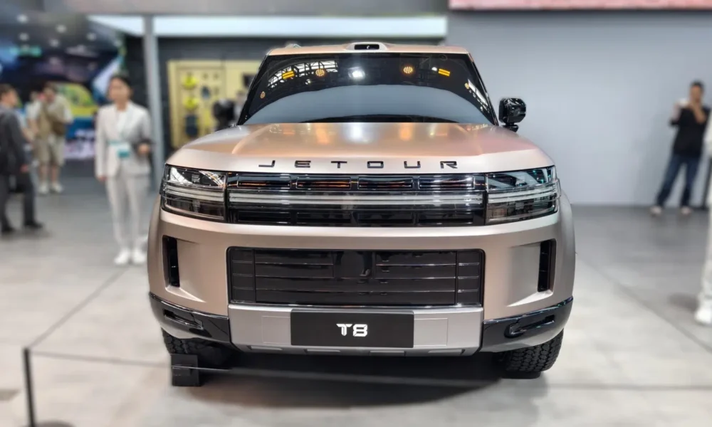 Jetour T8: Rover üslublu üç sıralı yeni SUV təqdim edildi - chinacar.az