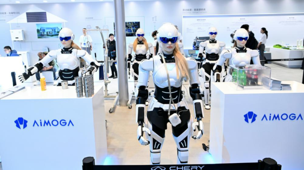 Chery humanoid robot: 0.7 kWh batareya, 41 400 USD qiymət - chinacar.az