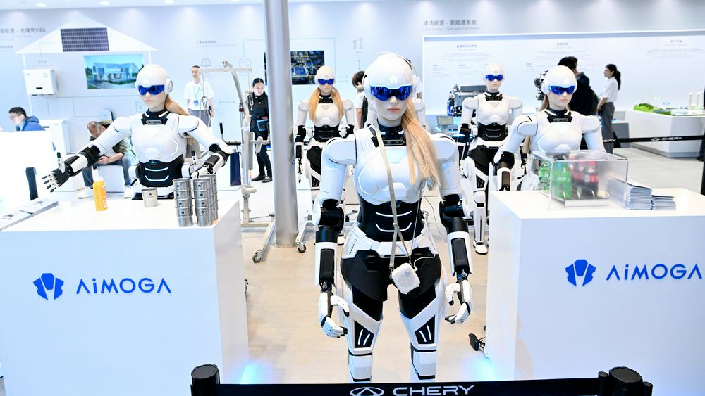 Chery humanoid robot: 0.7 kWh batareya, 41 400 USD qiymət - chinacar.az