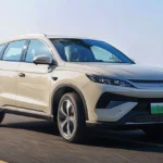 BYD Song Pro PHEV: Yeni batareya ilə 33% daha çox elektrik aralığı - chinacar.az