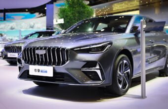 Geely Emgrand i-HEV: 2.22 L/100 km ilə Guinness rekordçusu - chinacar.az
