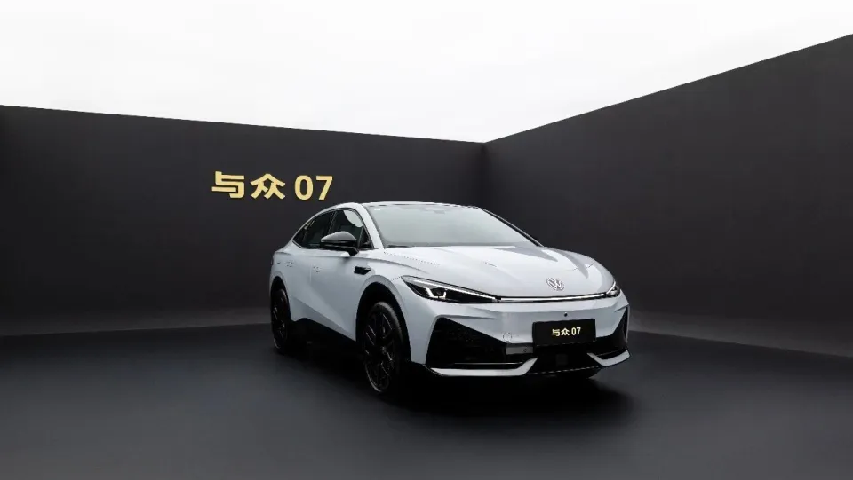 Volkswagen ID. Unyx 07 Çində rəsmən təqdim edildi: Qiyməti 16,200 USD-dən başlayır - chinacar.az