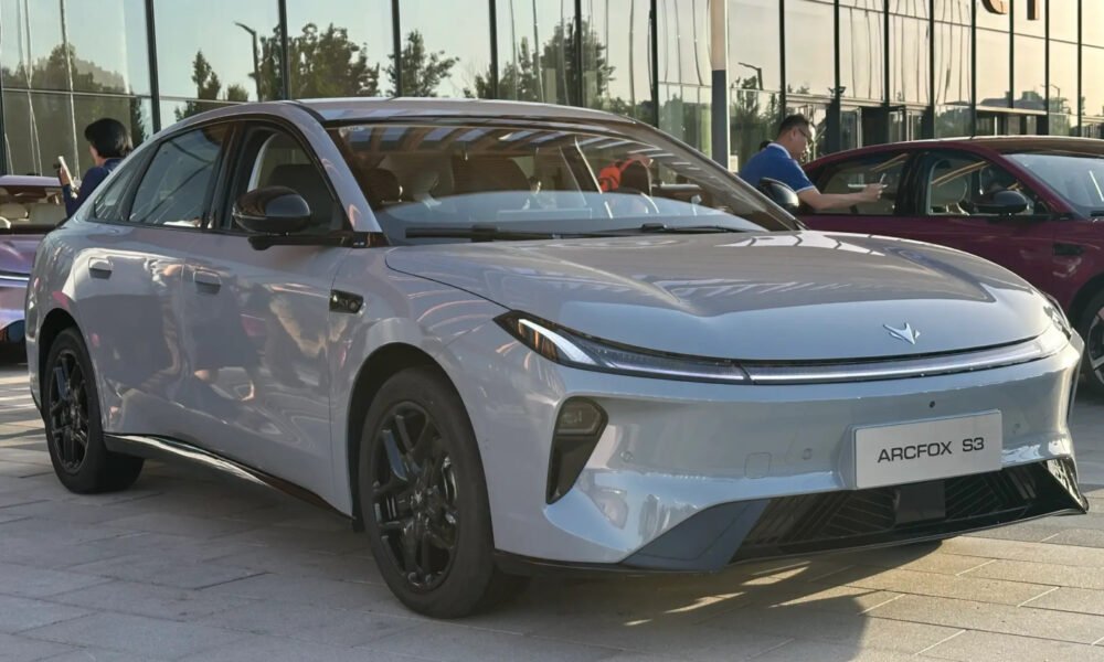 Arcfox Beta S3: CATL batareya dəyişmə ilə 8800$-dan başlayan qiymət - chinacar.az