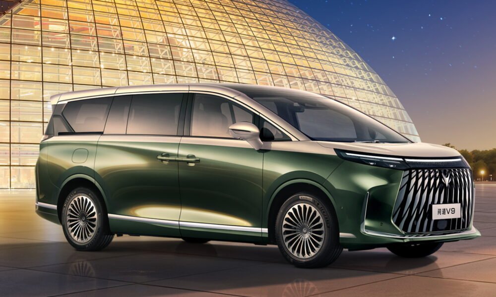 BAIC Arcfox Wendao V9 EREV MPV Çində ön sifarişə çıxdı: 32,200 USD - chinacar.az