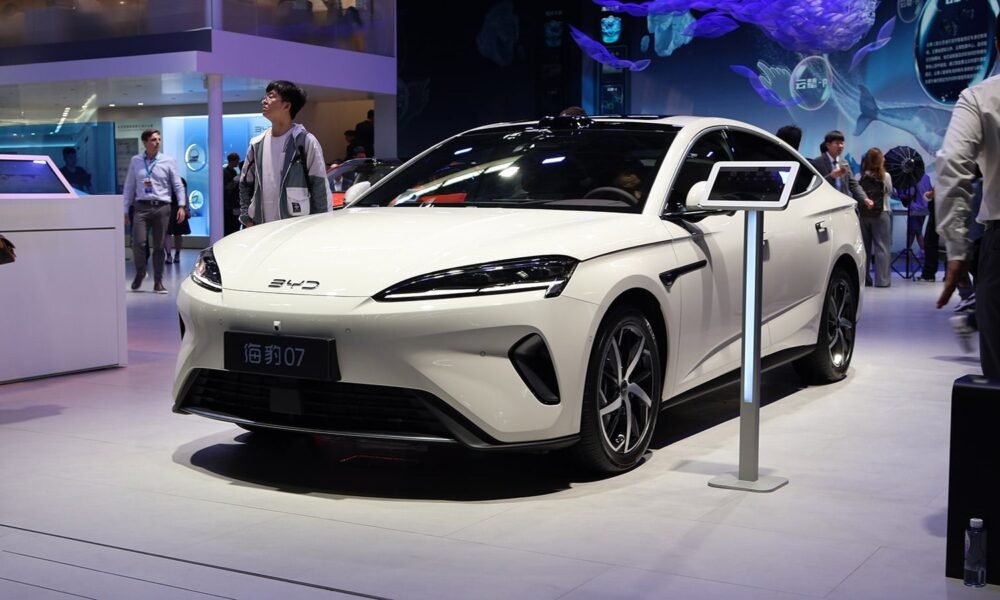 BYD şirkətinin birinci rüb mənfəəti 55% azalıb - chinacar.az
