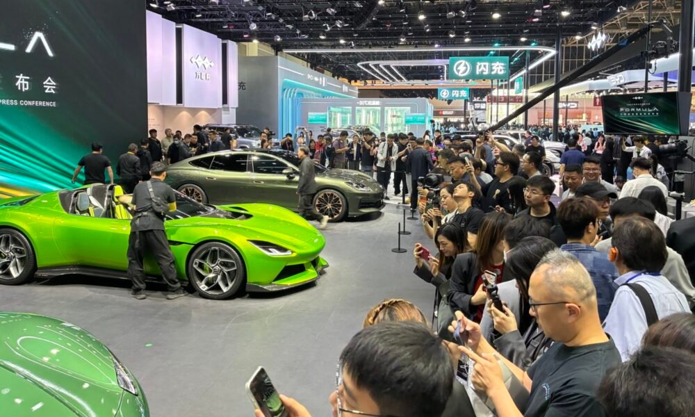 BYD satışları ardıcıl 8 aydır azalır, xarici tədarüklər rekord qırır - chinacar.az