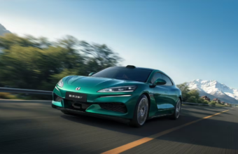 BYD-nin ilk flaş enerji dolduran modeli: Denza Z9 GT 10,000 tədarükü keçdi - chinacar.az