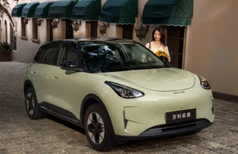 Geely EX2 yenilənmiş versiyası 460 km mənzil ilə 28 mayda təqdim olunur - chinacar.az