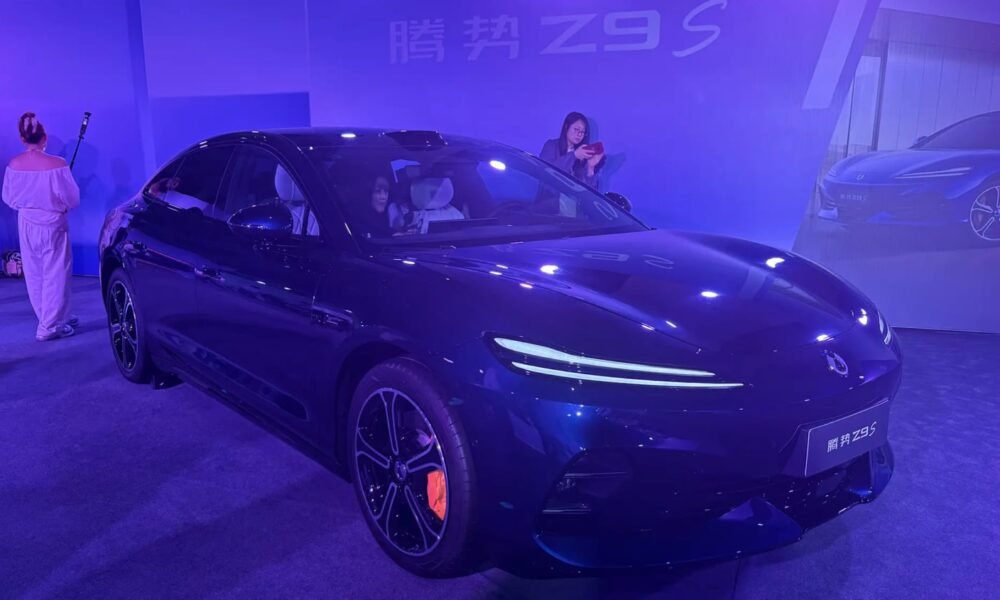 Denza Z9S ön satışa çıxdı: 1.100 km mənzil və 2.68 saniyə - chinacar.az
