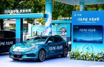 BYD Flash şarj stansiyaları 10 000-ə çatdı, hədəf 20 000 - chinacar.az