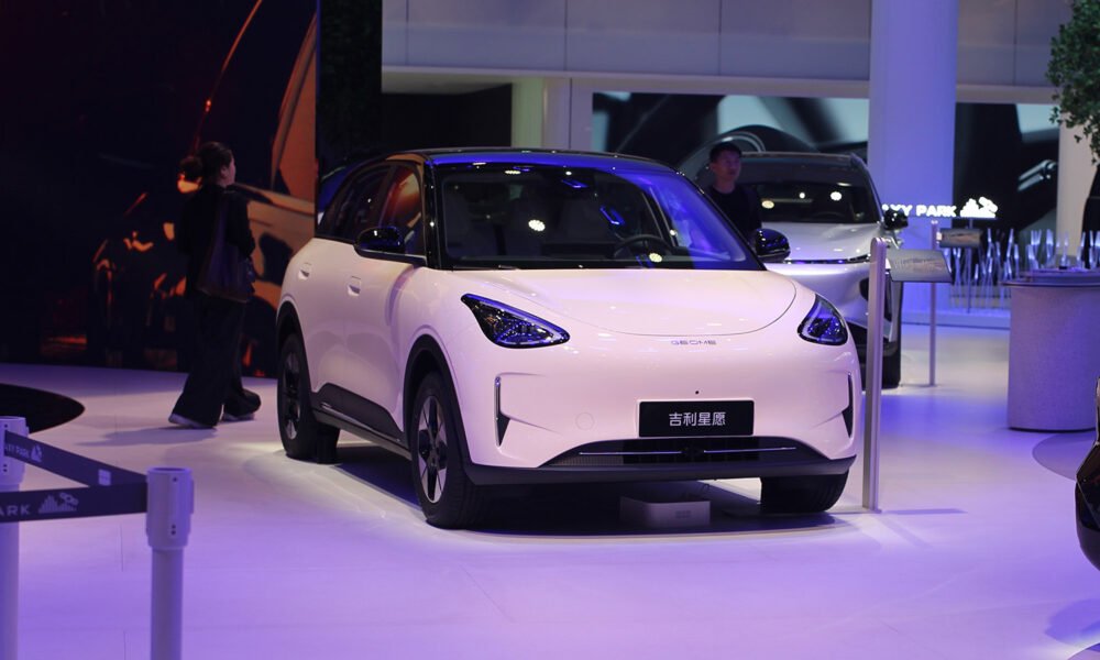 Geely Xingyuan yoxlaması: BYD Qin L də diqqət mərkəzində - chinacar.az