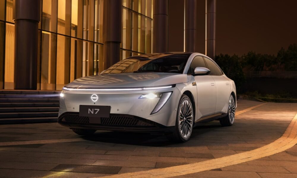 Dongfeng Nissan N7 yenilənmiş elektrik sedanı sentyabr 22-də - chinacar.az