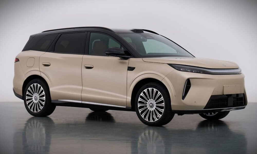 Yeni Nəsil BYD Tang EV AWD 691 At Gücü ilə Siyahıda - chinacar.az