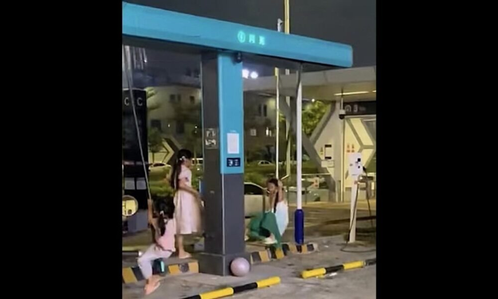 BYD Megawatt Charger təhlükəsizliyi: Yelləncək riski - chinacar.az